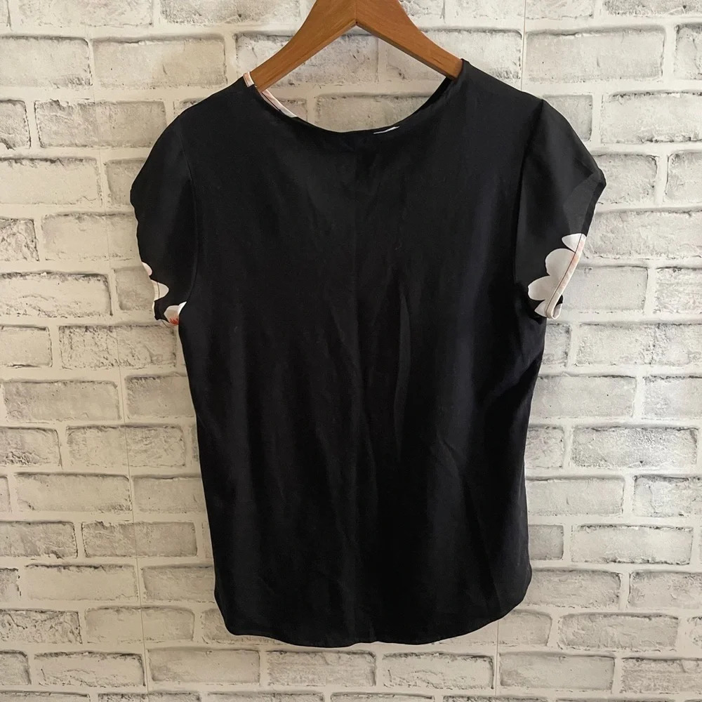Van Heusen black floral short sleeve blouse Small - Picture 2 of 3